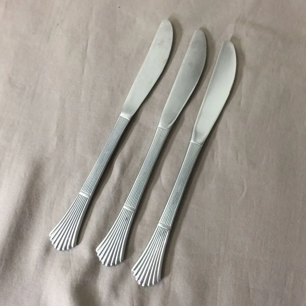 Imperial Korea Fluted Fan Stainless Dinner Knives Set 3 Flatware Silverware 70s